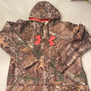 Under armour xl sweatshirt